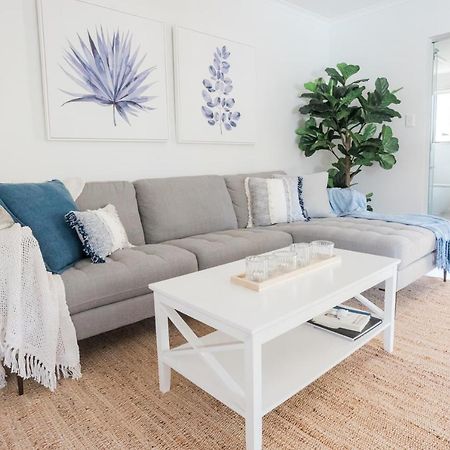 Studio 26: Central, Hampton'S Poolside Hideaway Coffs Harbour Extérieur photo