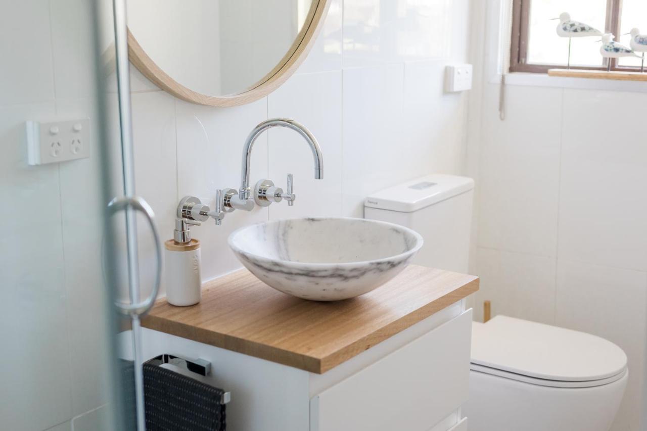 Studio 26: Central, Hampton'S Poolside Hideaway Coffs Harbour Extérieur photo